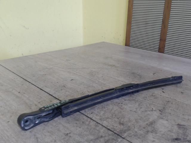 bontott MAZDA 323 Hátsó Ablaktörlő Kar