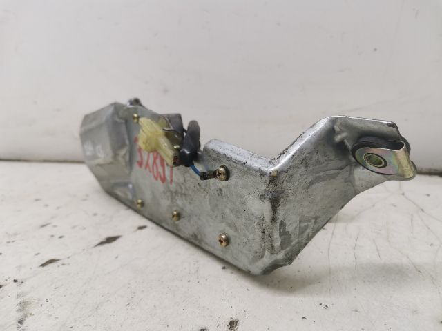 bontott MAZDA 323 Hátsó Ablaktörlő Motor