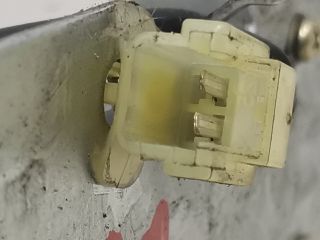 bontott MAZDA 323 Hátsó Ablaktörlő Motor