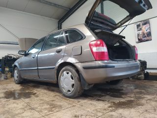 bontott MAZDA 323 Hátsó Ablaktörlő Motor