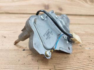 bontott MAZDA 323 Hátsó Ablaktörlő Motor