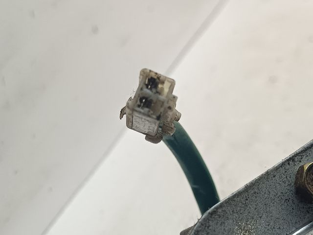 bontott MAZDA 323 Hátsó Ablaktörlő Motor