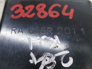 bontott MAZDA 323 Hátsó Hamutartó