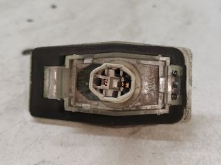 bontott MAZDA 323 Hátsó Rendszámtábla Világítás