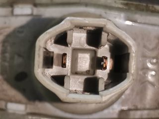 bontott MAZDA 323 Hátsó Rendszámtábla Világítás