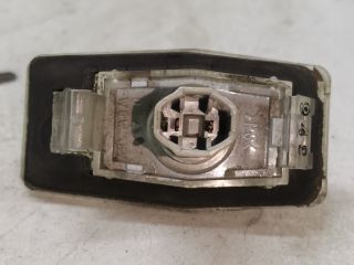 bontott MAZDA 323 Hátsó Rendszámtábla Világítás