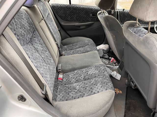 bontott MAZDA 323 Jobb első Ablak