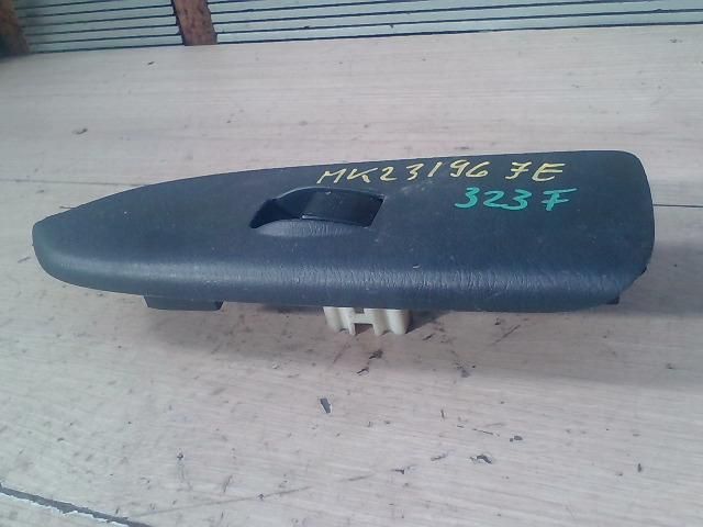 bontott MAZDA 323 Jobb első Ablakemelő Kapcsoló