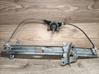 bontott MAZDA 323 Jobb első Ablakemelő Szerkezet (Mechanikus)