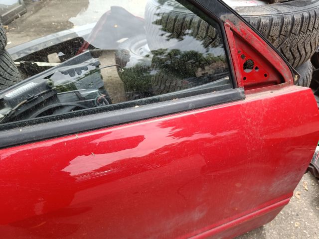 bontott MAZDA 323 Jobb első Ajtó (Részeivel)