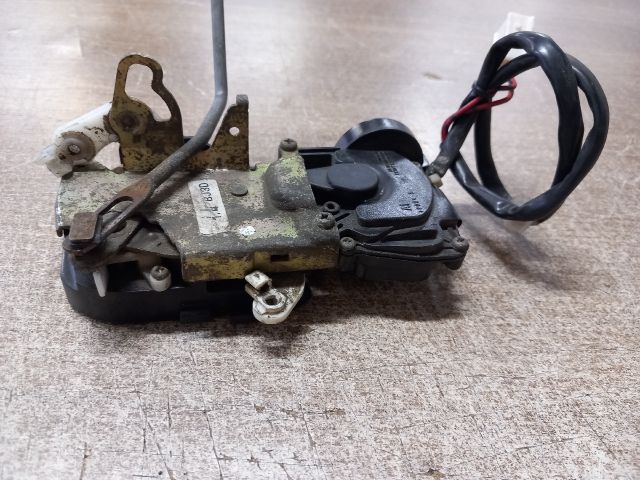 bontott MAZDA 323 Jobb első Ajtózár