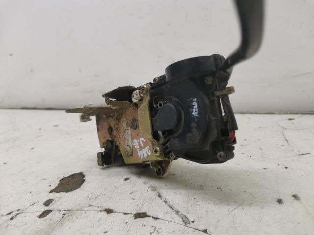 bontott MAZDA 323 Jobb első Ajtózár