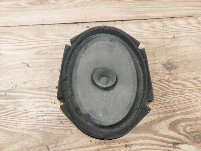 bontott MAZDA 323 Jobb első Hangszóró