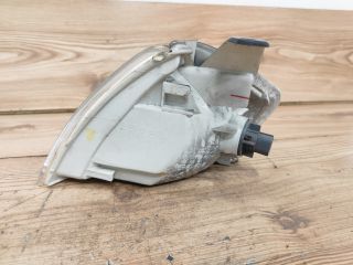 bontott MAZDA 323 Jobb első Irányjelző