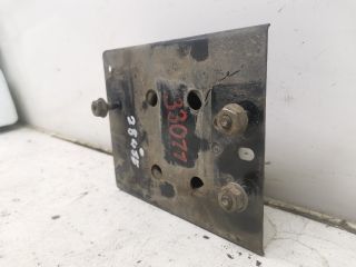 bontott MAZDA 323 Jobb első Ütközéscsillapító