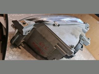 bontott MAZDA 323 Jobb Fényszóró