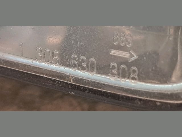 bontott MAZDA 323 Jobb Fényszóró