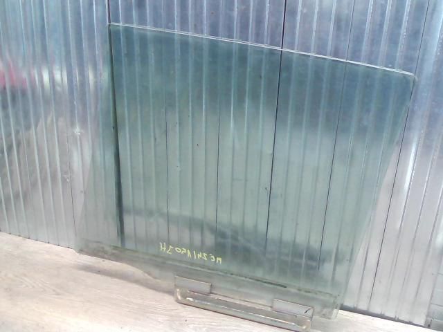 bontott MAZDA 323 Jobb hátsó Ablak