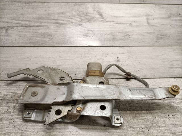 bontott MAZDA 323 Jobb hátsó Ablakemelő Szerkezet (Elektromos)