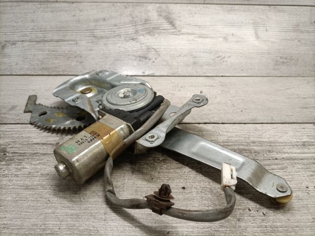 bontott MAZDA 323 Jobb hátsó Ablakemelő Szerkezet (Elektromos)