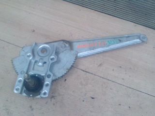 bontott MAZDA 323 Jobb hátsó Ablakemelő Szerkezet (Mechanikus)