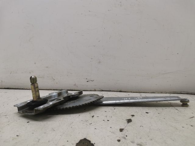 bontott MAZDA 323 Jobb hátsó Ablakemelő Szerkezet (Mechanikus)