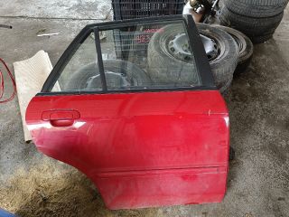 bontott MAZDA 323 Jobb hátsó Ajtó (Részeivel)