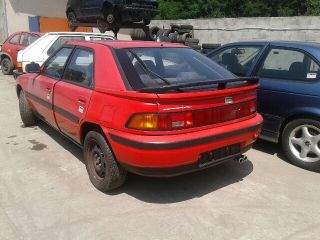 bontott MAZDA 323 Jobb hátsó Ajtó (Üres lemez)