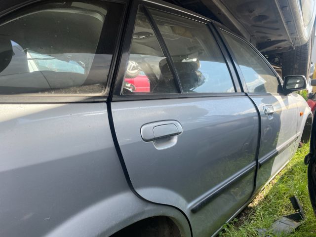 bontott MAZDA 323 Jobb hátsó Ajtó (Üres lemez)