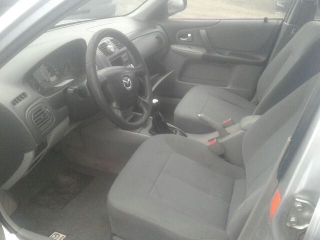 bontott MAZDA 323 Jobb hátsó Ajtó (Üres lemez)