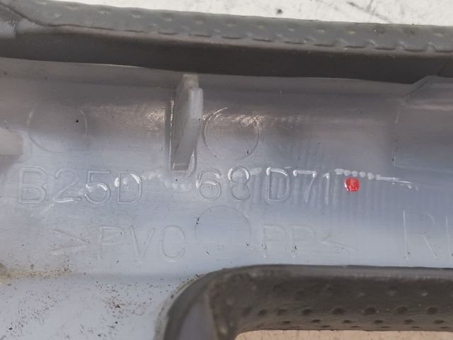 bontott MAZDA 323 Jobb hátsó Ajtóbehúzó