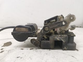 bontott MAZDA 323 Jobb hátsó Ajtózár