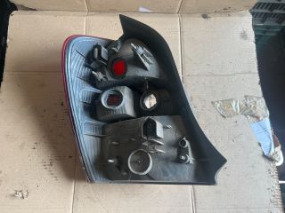 bontott MAZDA 323 Jobb Hátsó Lámpa