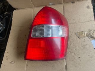 bontott MAZDA 323 Jobb Hátsó Lámpa