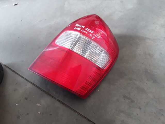 bontott MAZDA 323 Jobb Hátsó Lámpa