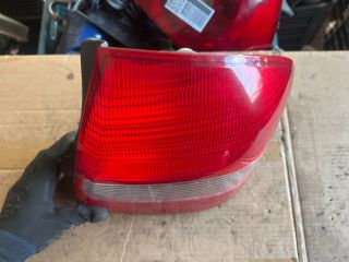 bontott MAZDA 323 Jobb Hátsó Lámpa