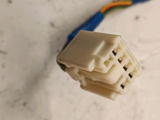 bontott MAZDA 323 Jobb Hátsó Lámpa