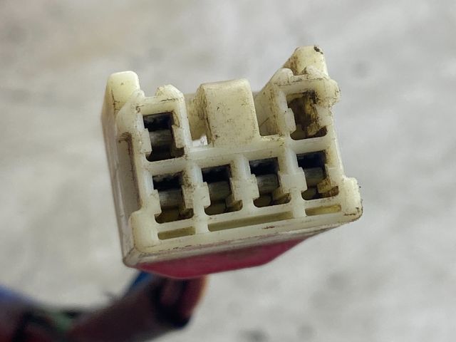 bontott MAZDA 323 Jobb Hátsó Lámpa