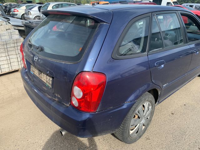 bontott MAZDA 323 Jobb Hátsó Lámpa