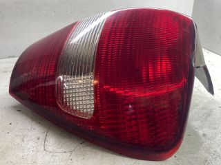 bontott MAZDA 323 Jobb Hátsó Lámpa