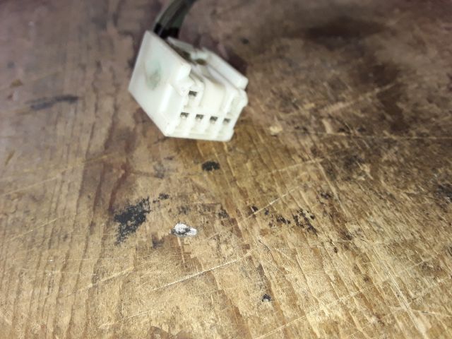 bontott MAZDA 323 Jobb Hátsó Lámpa