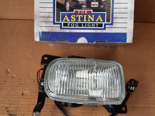 bontott MAZDA 323 Jobb Ködfényszóró