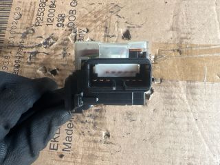 bontott MAZDA 323 Jobb Kormánykapcsoló Ablaktörlő