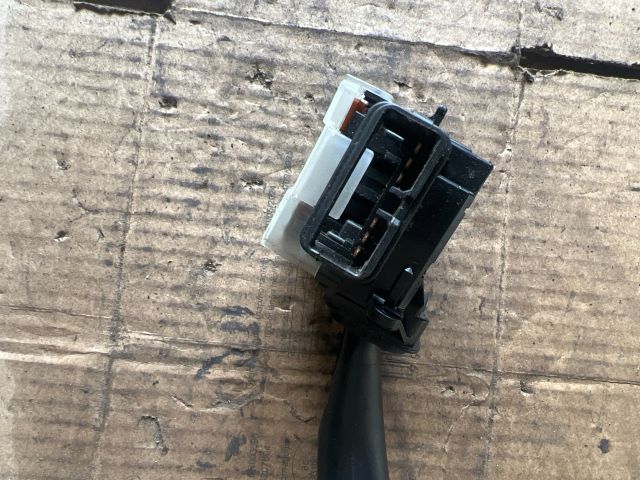 bontott MAZDA 323 Jobb Kormánykapcsoló Ablaktörlő