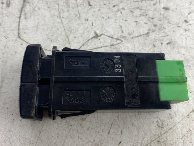 bontott MAZDA 323 Kapcsoló (Magában)