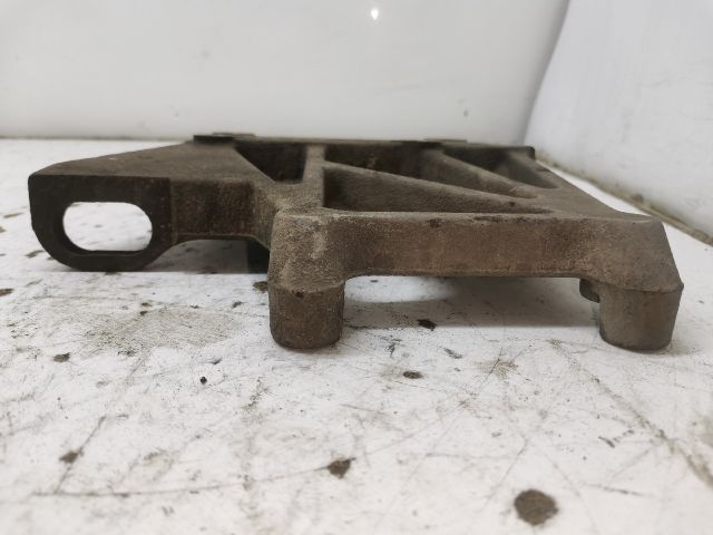 bontott MAZDA 323 Klíma Tartó Bak