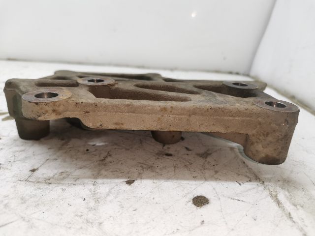 bontott MAZDA 323 Klíma Tartó Bak