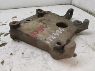 bontott MAZDA 323 Klíma Tartó Bak