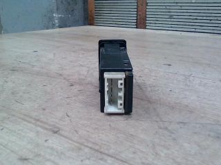 bontott MAZDA 323 Ködfényszóró (Pozíciófüggetlen)