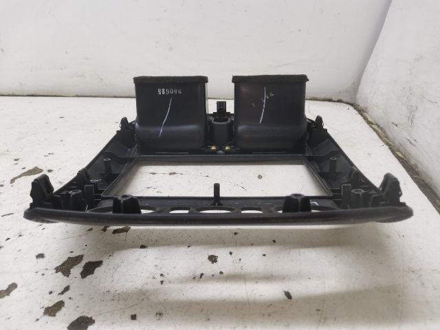 bontott MAZDA 323 Középkonzol Keret